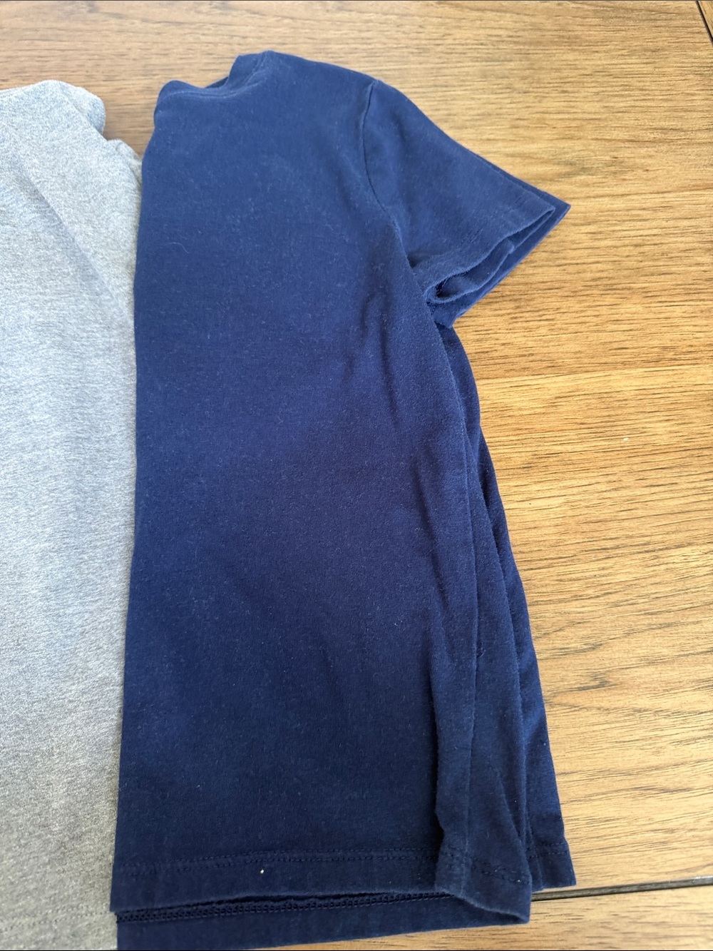 Bundle of 3 Cat & Jack Kids Crew Neck T-Shirt Pack - Red, Gray, Navy - Picture 4 of 5